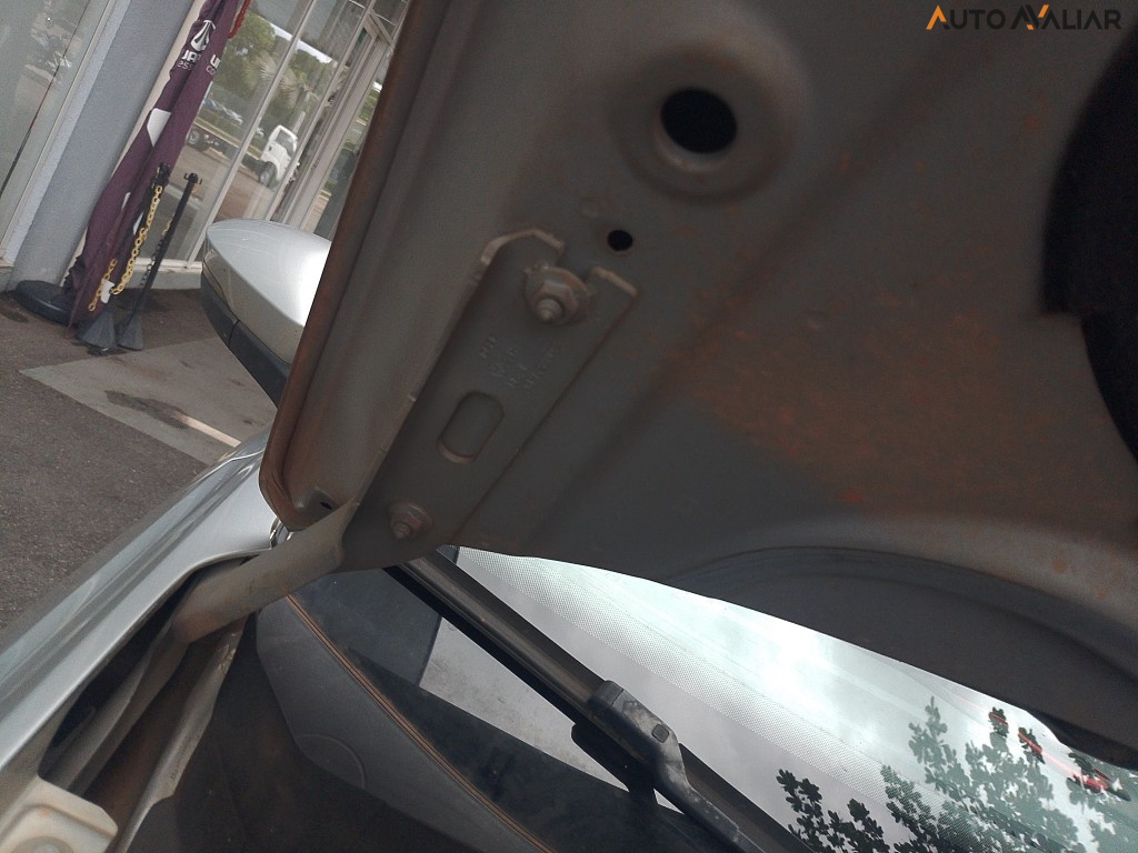 VOLKSWAGEN T-CROSS 1.0 200 TSI TOTAL FLEX SENSE AUTOM&Aacute;TICO