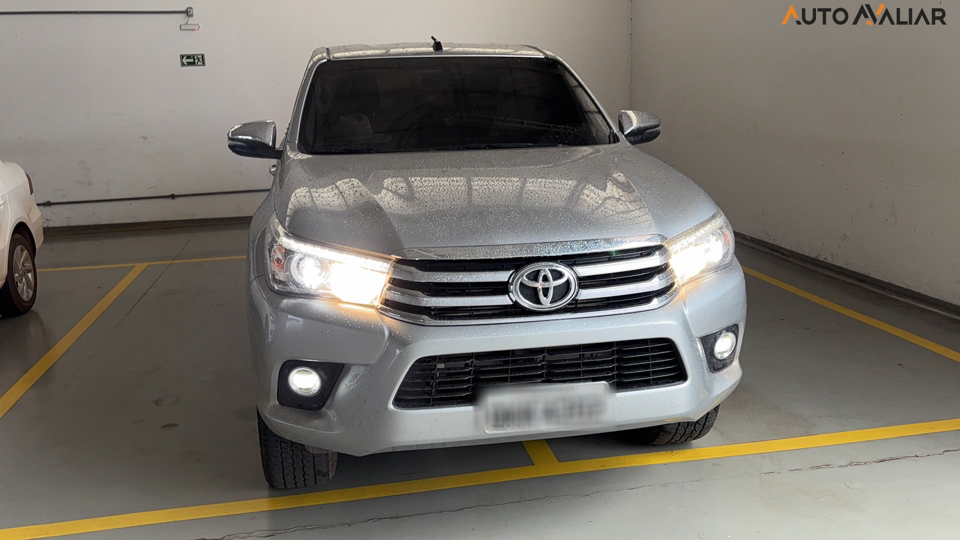 TOYOTA HILUX 2.8 SRX 4X4 CD 16V DIESEL 4P AUTOMATICO