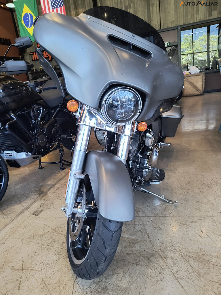 HARLEY-DAVIDSON STREET GLIDE STREET GLIDE