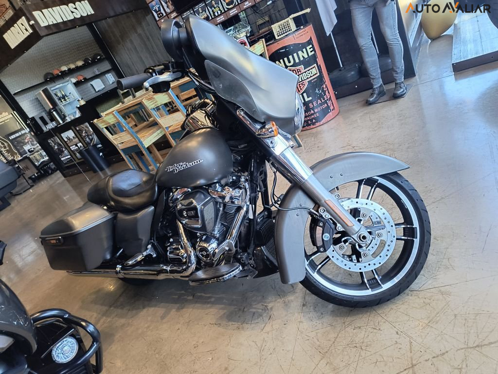 HARLEY-DAVIDSON STREET GLIDE STREET GLIDE