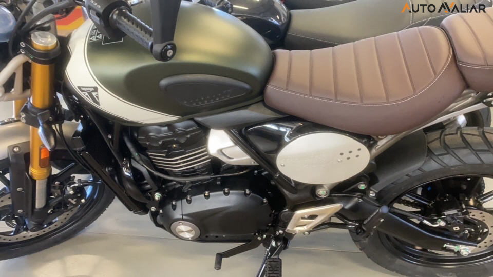 TRIUMPH SCRAMBLER 400 X SCRAMBLER 400 X