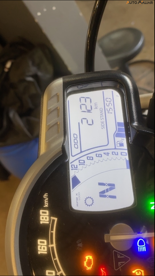 TRIUMPH SCRAMBLER 400 X SCRAMBLER 400 X