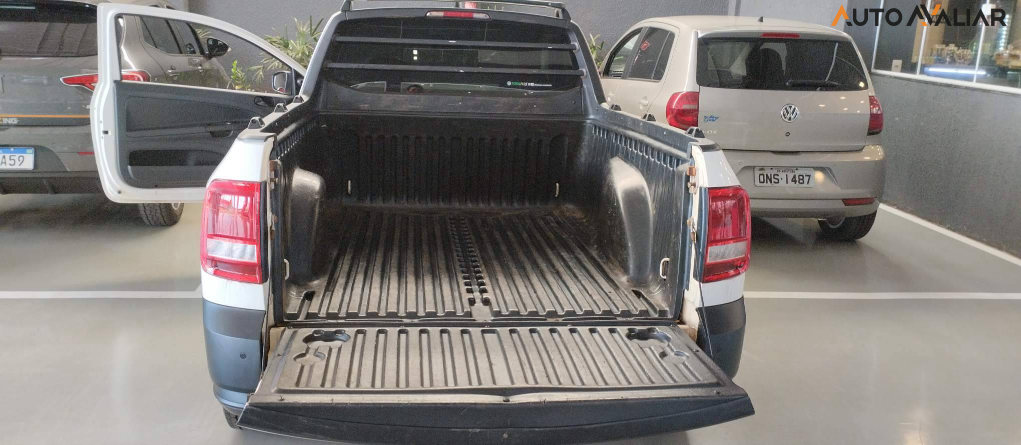 VOLKSWAGEN SAVEIRO 1.6 MSI TRENDLINE CS 16V FLEX 2P MANUAL