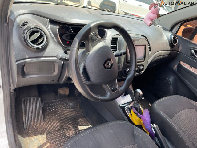 RENAULT CAPTUR 1.6 16V SCE FLEX LIFE X-TRONIC