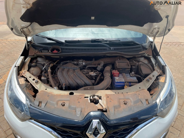 RENAULT CAPTUR 1.6 16V SCE FLEX LIFE X-TRONIC