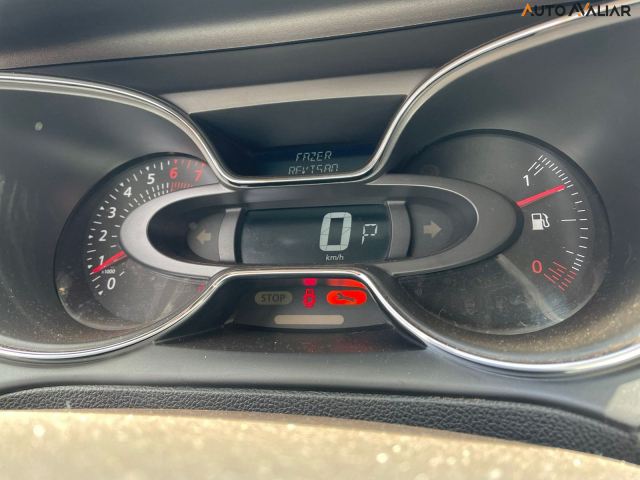 RENAULT CAPTUR 1.6 16V SCE FLEX LIFE X-TRONIC