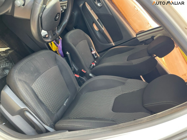 RENAULT CAPTUR 1.6 16V SCE FLEX LIFE X-TRONIC