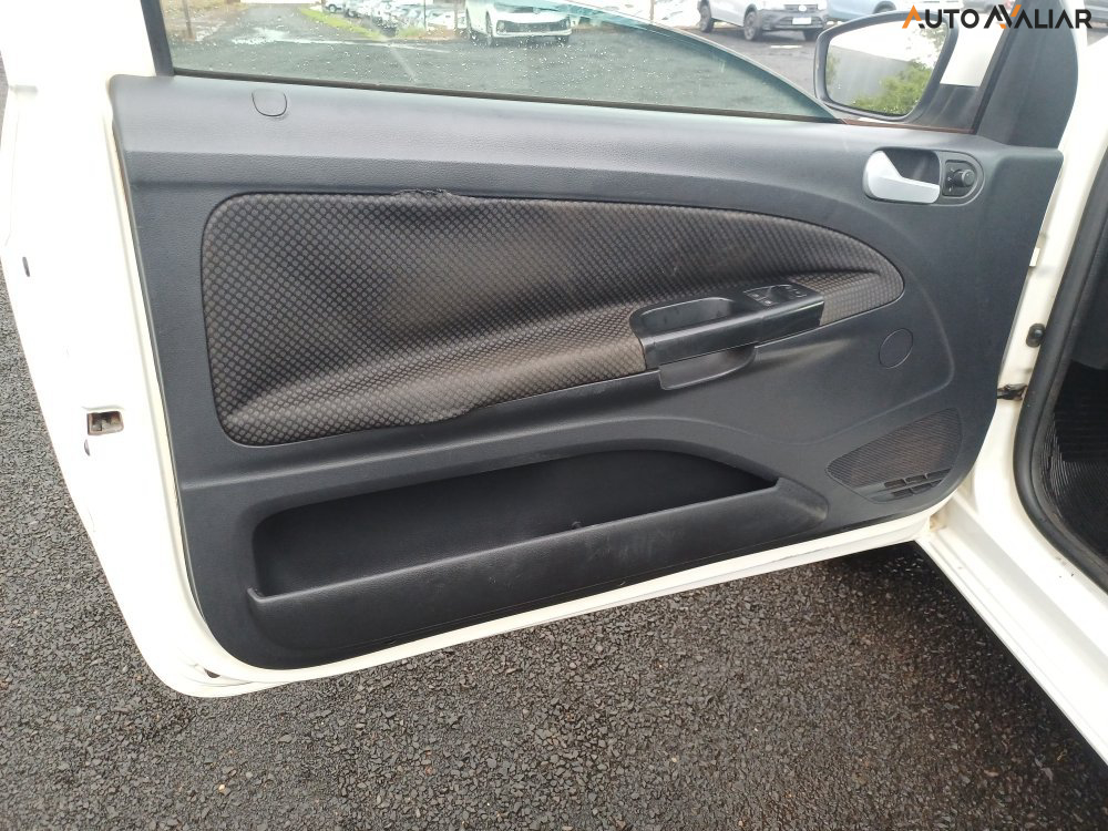 VOLKSWAGEN SAVEIRO 1.6 MSI TRENDLINE CE 8V FLEX 2P MANUAL