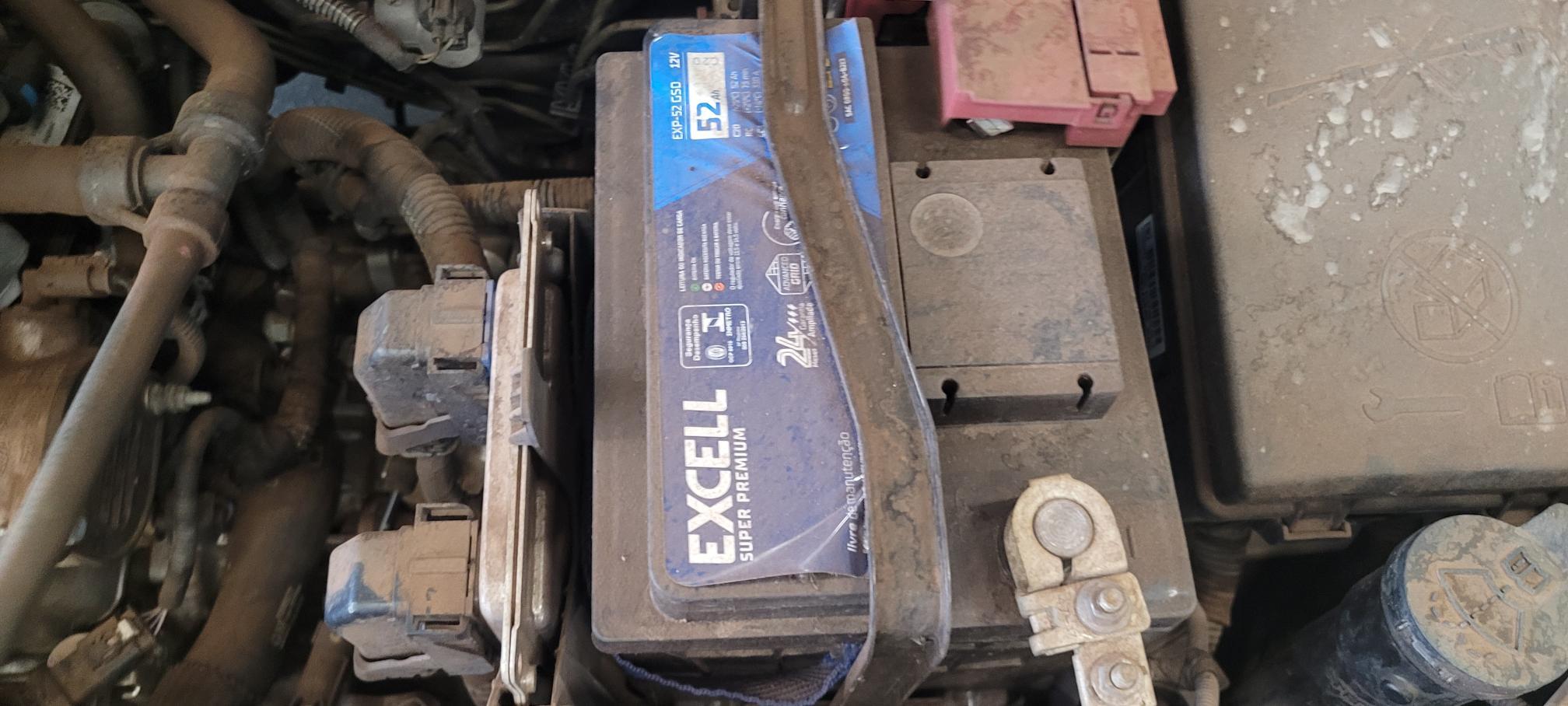 CHEVROLET ONIX 1.4 MPFI ACTIV 8V FLEX 4P AUTOMATICO