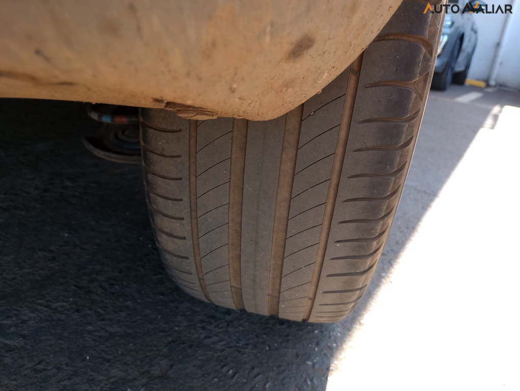 CITROEN C4 CACTUS 1.6 THP FLEX SHINE PACK EAT6