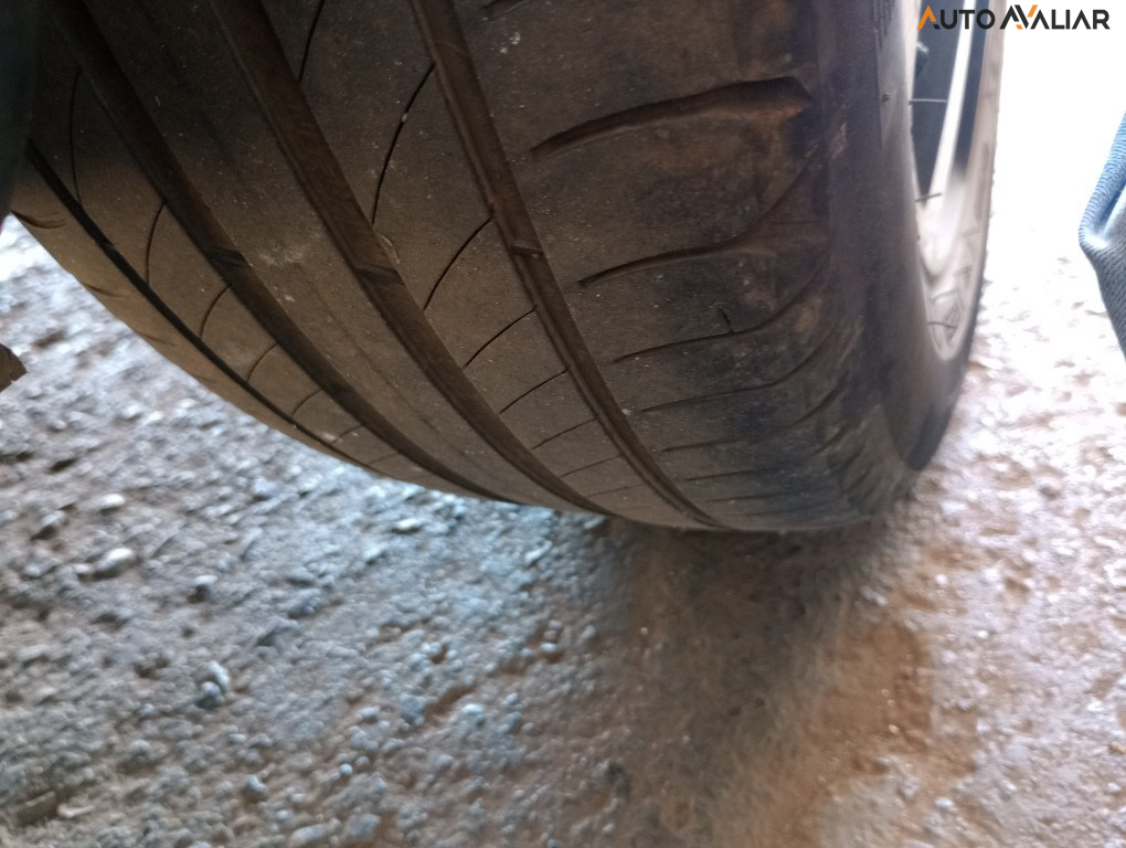 CITROEN C4 CACTUS 1.6 THP FLEX SHINE PACK EAT6