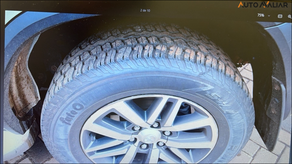 TOYOTA HILUX SW4 2.8 SRX 4X4 16V TURBO INTERCOOLER DIESEL 4P AUTOMATICO