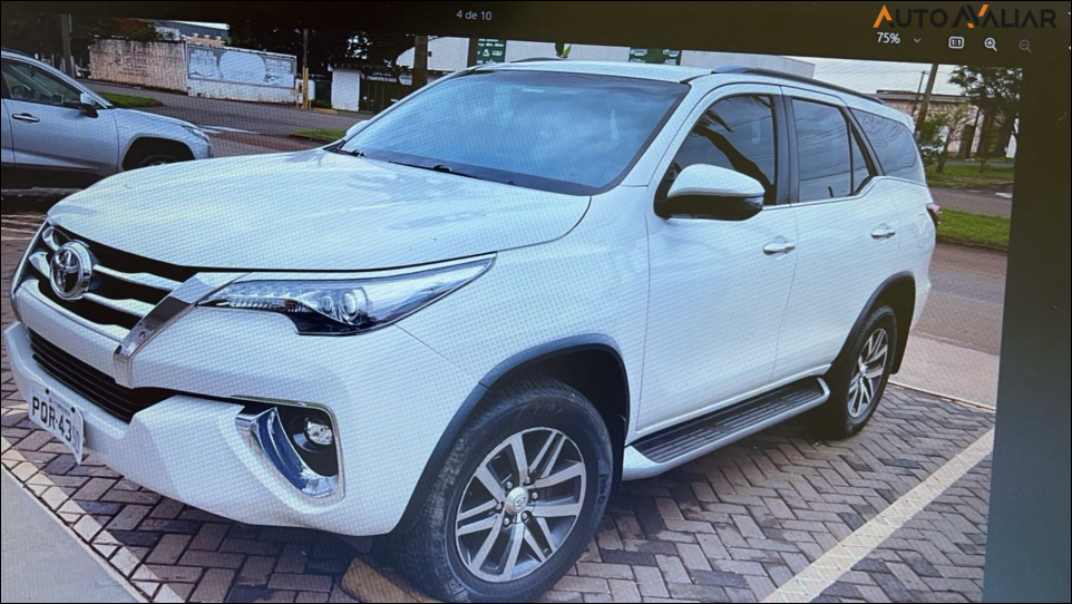 TOYOTA HILUX SW4 2.8 SRX 4X4 16V TURBO INTERCOOLER DIESEL 4P AUTOMATICO