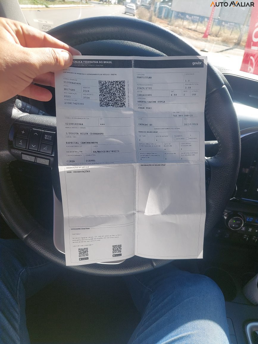 TOYOTA HILUX 2.8 D-4D TURBO DIESEL CD SRX 4X4 AUTOM&Aacute;TICO