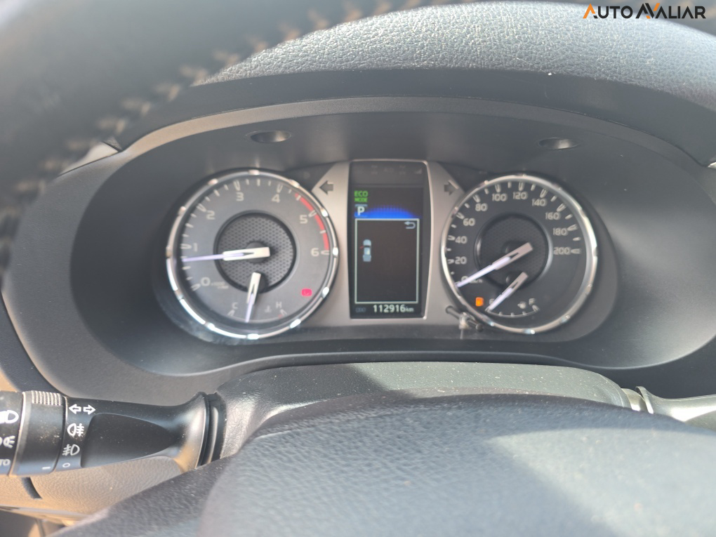 TOYOTA HILUX 2.8 D-4D TURBO DIESEL CD SRX 4X4 AUTOM&Aacute;TICO