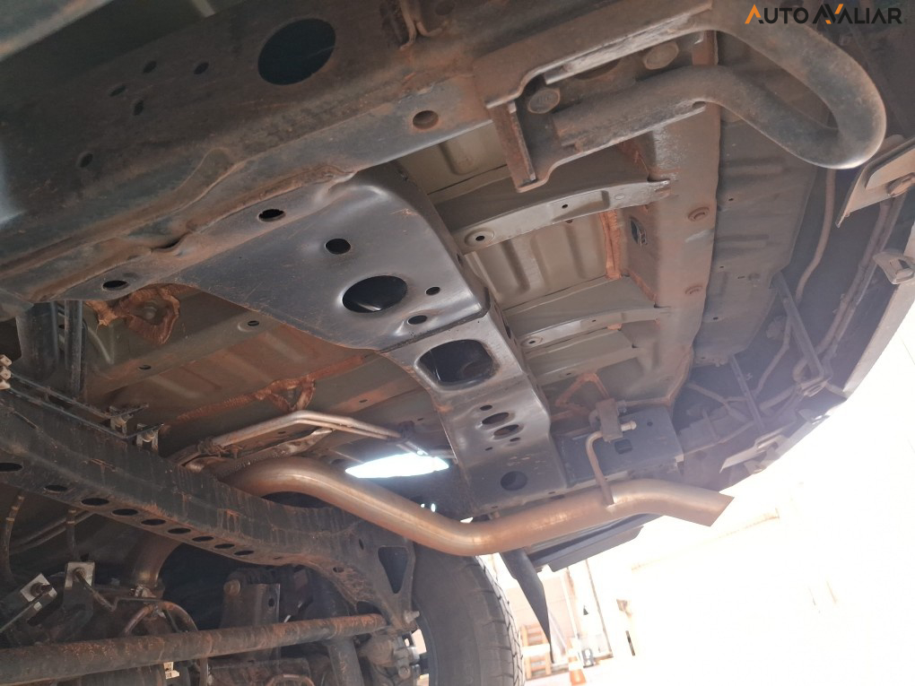 TOYOTA HILUX SW4 2.8 D-4D TURBO DIESEL SRX 7L 4X4 AUTOM&Aacute;TICO