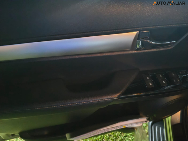 TOYOTA HILUX CD SRX 4X4 2.8 TDI 16V Diesel Aut.