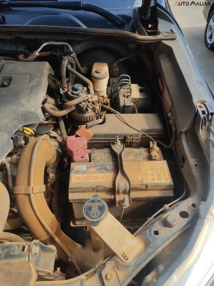 TOYOTA HILUX 2.8 SR 4X4 CD 16V DIESEL 4P AUTOMATICO