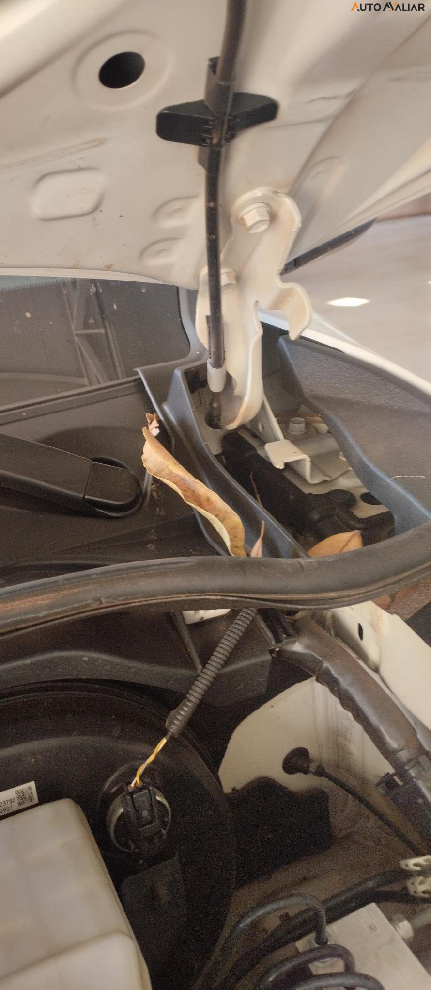 TOYOTA HILUX 2.8 D-4D TURBO DIESEL CD SRV 4X4 AUTOM&Aacute;TICO