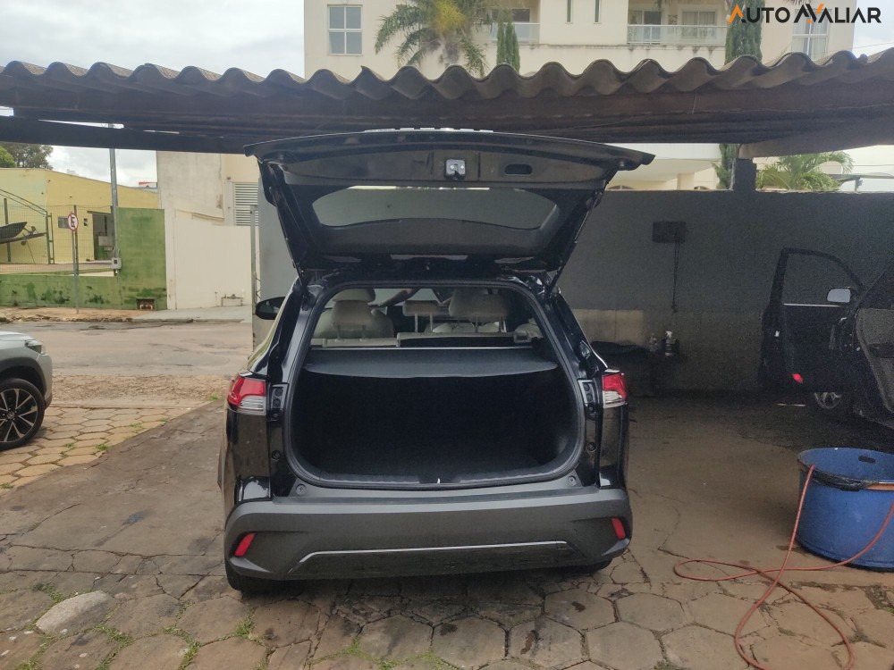 TOYOTA COROLLA CROSS 1.8 VVT-I HYBRID FLEX XRX CVT