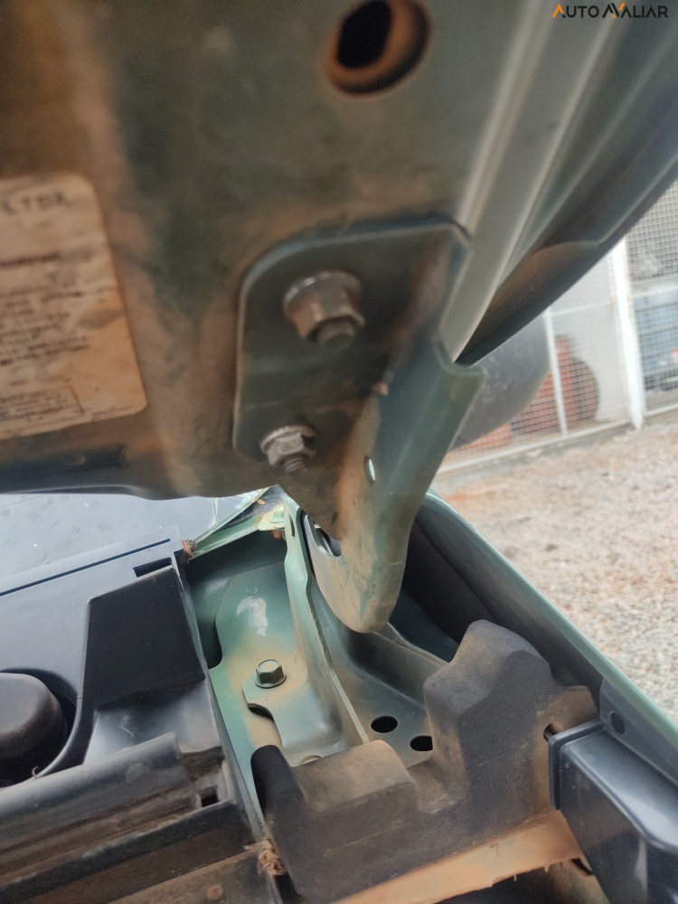 MITSUBISHI L200 SAVANA GLS 2.4 4x4 DIE. AUT.