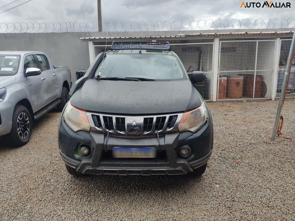 MITSUBISHI L200 SAVANA GLS 2.4 4x4 DIE. AUT.