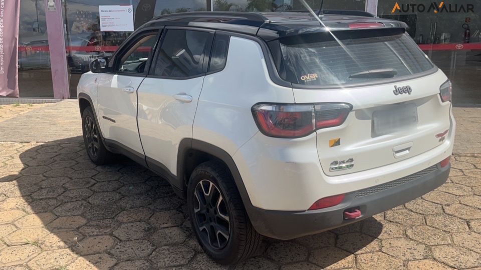 JEEP COMPASS 2.0 16V DIESEL TRAILHAWK 4X4 AUTOMATICO