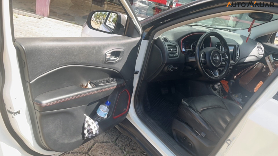 JEEP COMPASS 2.0 16V DIESEL TRAILHAWK 4X4 AUTOMATICO