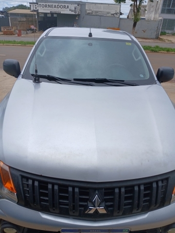 MITSUBISHI L200 TRITON  2.4 16V TURBO DIESEL SPORT GL CD 4P 4X4 AUTOM&Aacute;TICO