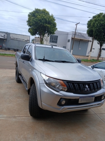 MITSUBISHI L200 TRITON  2.4 16V TURBO DIESEL SPORT GL CD 4P 4X4 AUTOM&Aacute;TICO
