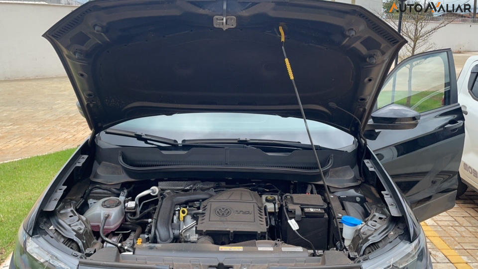 VOLKSWAGEN T-CROSS 1.0 200 TSI TOTAL FLEX AUTOM&Aacute;TICO