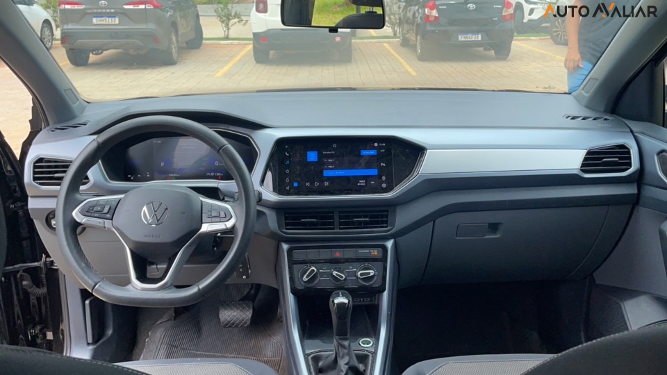 VOLKSWAGEN T-CROSS 1.0 200 TSI TOTAL FLEX AUTOM&Aacute;TICO