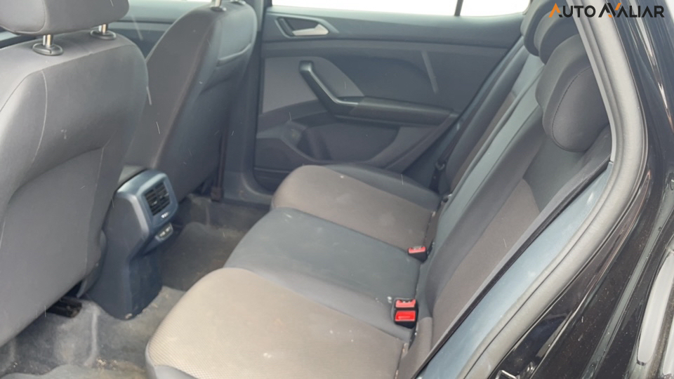 VOLKSWAGEN T-CROSS 1.0 200 TSI TOTAL FLEX AUTOM&Aacute;TICO