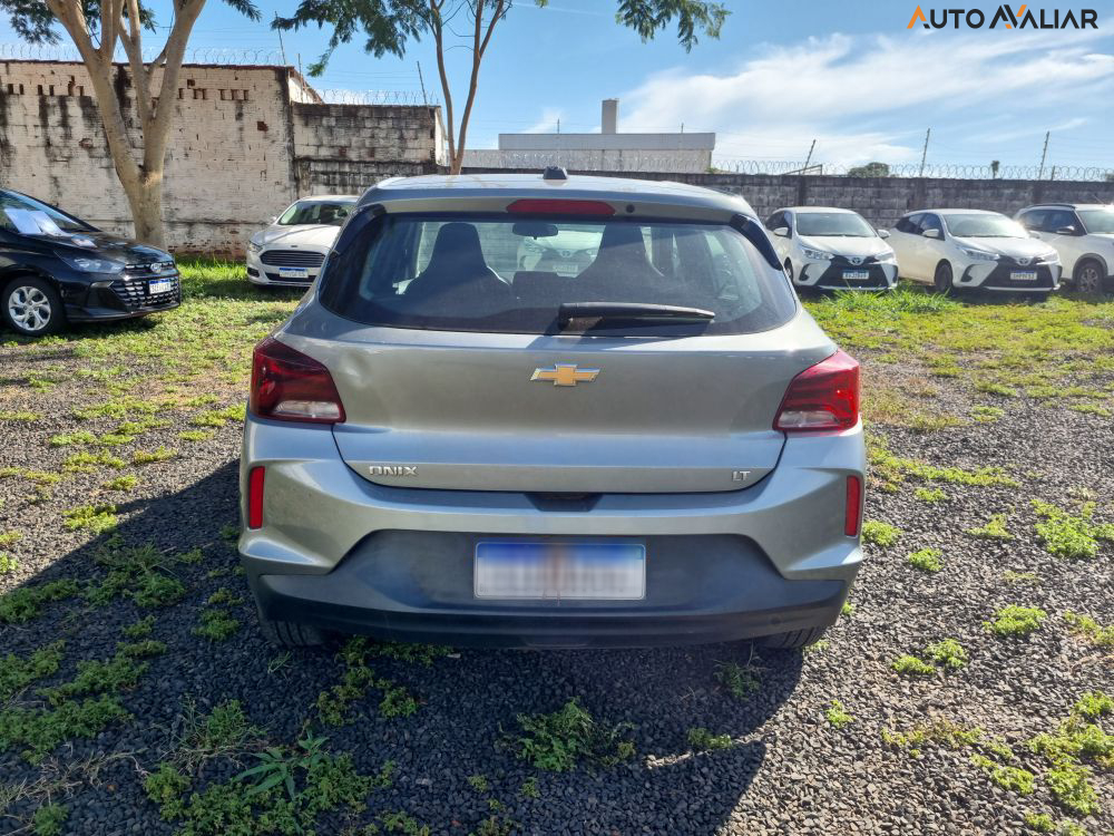 CHEVROLET ONIX 1.0 FLEX LT MANUAL