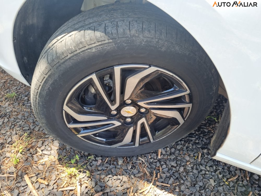 CHEVROLET ONIX 1.0 FLEX LT MANUAL