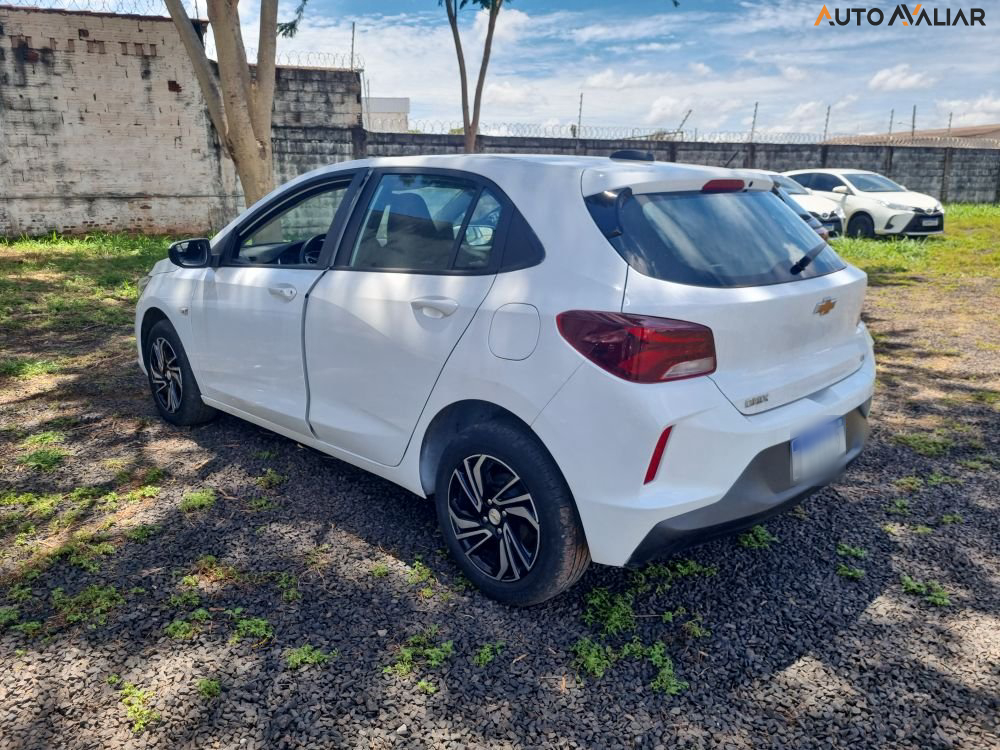 CHEVROLET ONIX 1.0 FLEX LT MANUAL