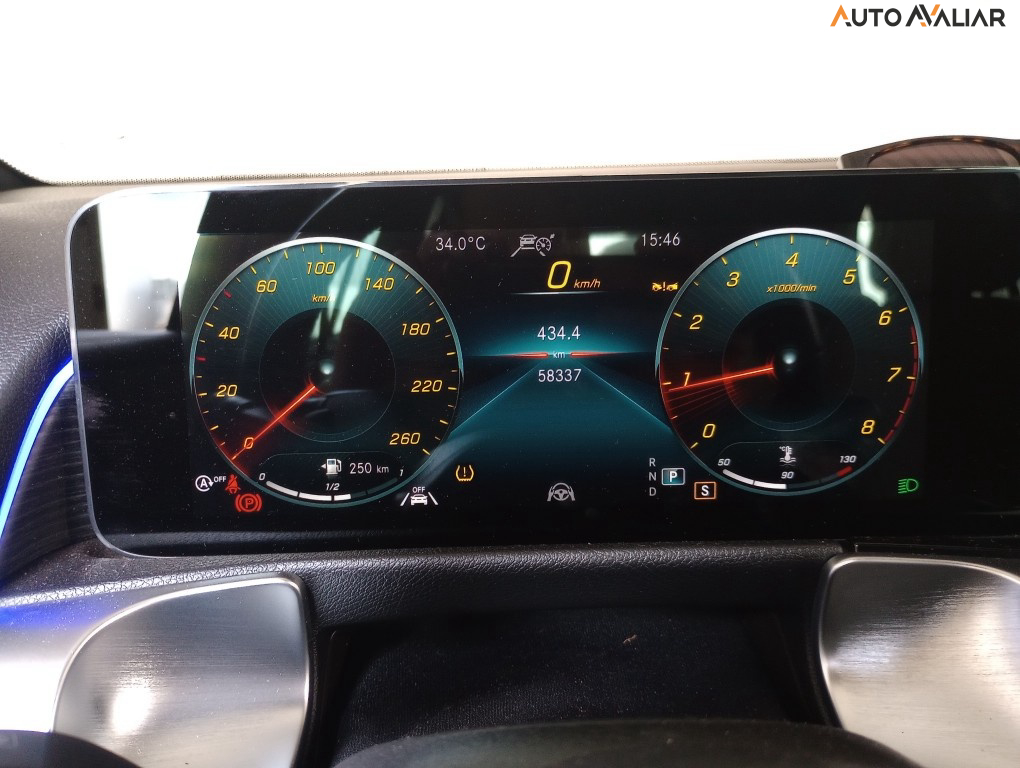 MERCEDES-BENZ GLB 200 1.3 CGI GASOLINA PROGRESSIVE 7G-DCT