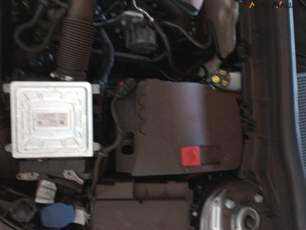 MERCEDES-BENZ GLB 200 1.3 CGI GASOLINA PROGRESSIVE 7G-DCT