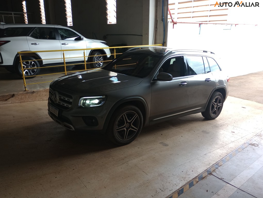 MERCEDES-BENZ GLB 200 1.3 CGI GASOLINA PROGRESSIVE 7G-DCT