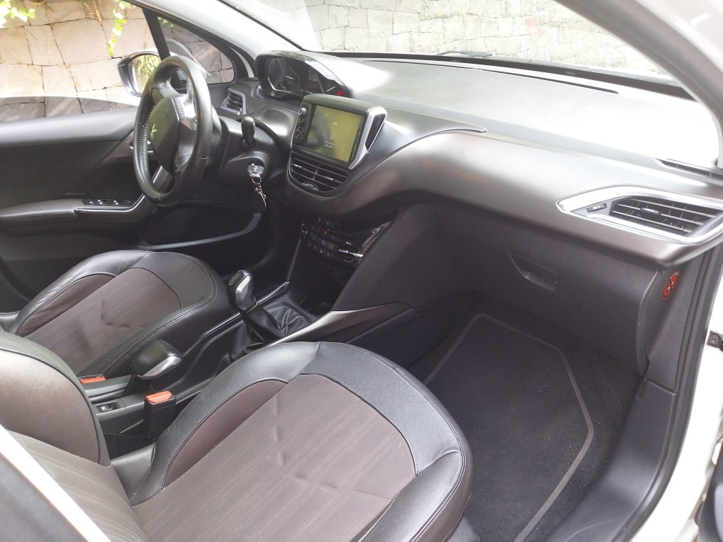 PEUGEOT 2008 1.6 16V THP FLEX GRIFFE 4P MANUAL