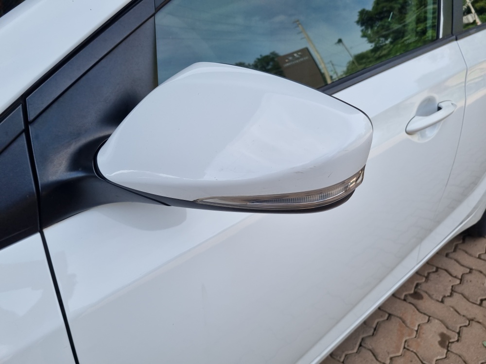 HYUNDAI HB20S 1.6 COMFORT PLUS 16V FLEX 4P AUTOMATICO