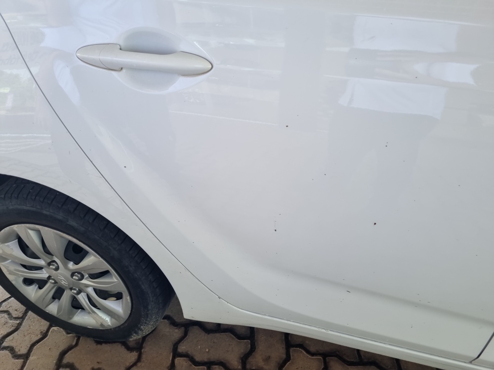 HYUNDAI HB20S 1.6 COMFORT PLUS 16V FLEX 4P AUTOMATICO