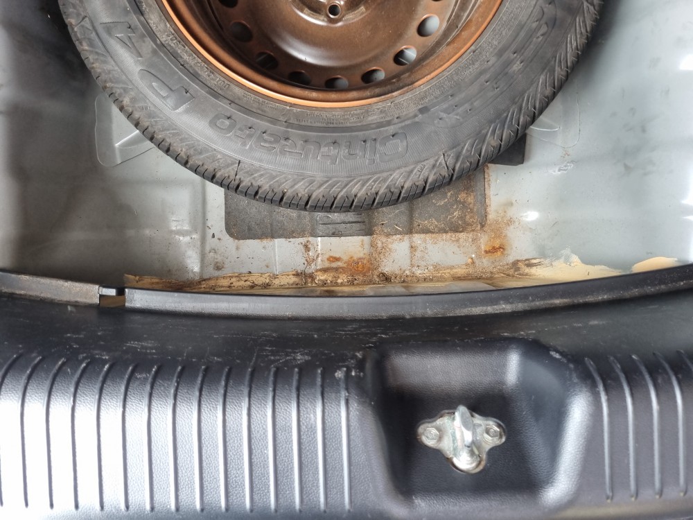 HYUNDAI HB20S 1.6 COMFORT PLUS 16V FLEX 4P AUTOMATICO