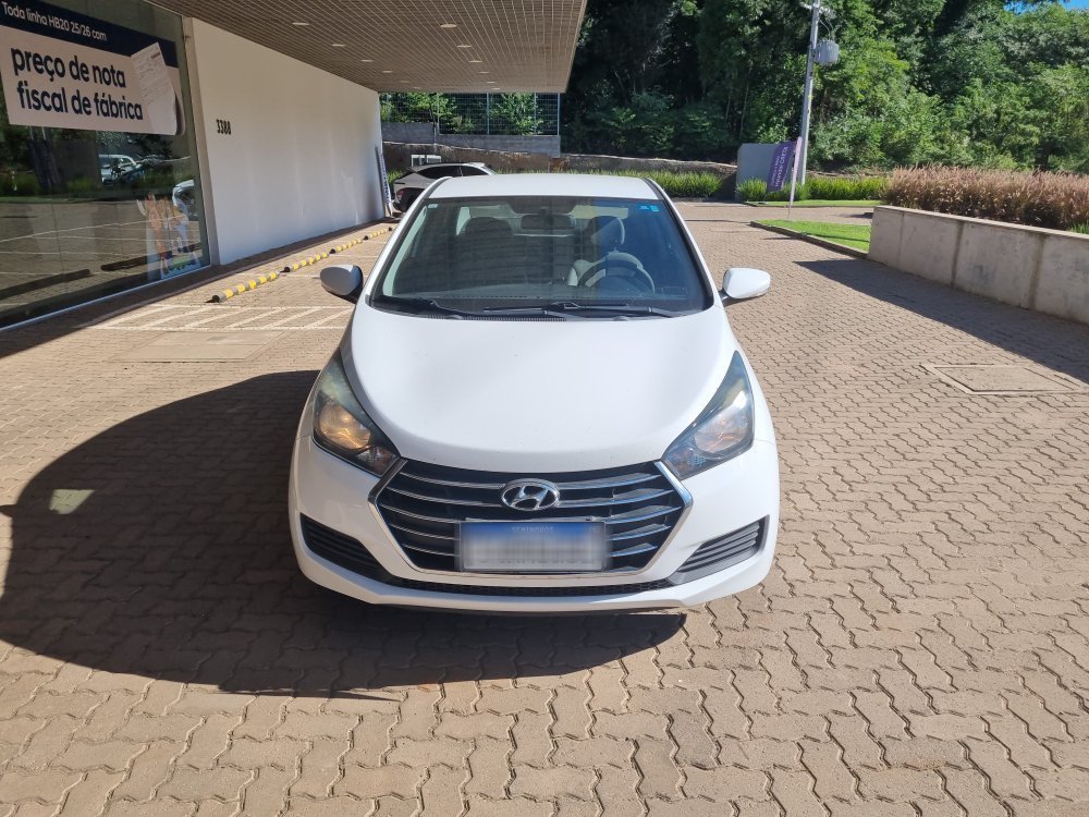 HYUNDAI HB20S 1.6 COMFORT PLUS 16V FLEX 4P AUTOMATICO