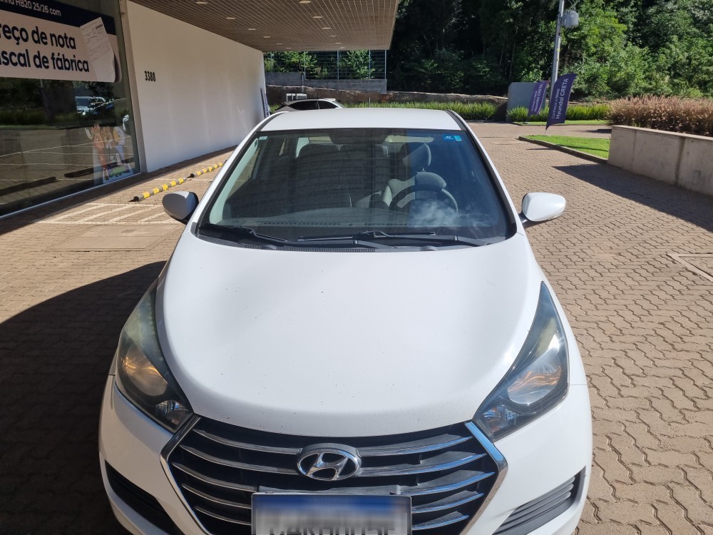 HYUNDAI HB20S 1.6 COMFORT PLUS 16V FLEX 4P AUTOMATICO