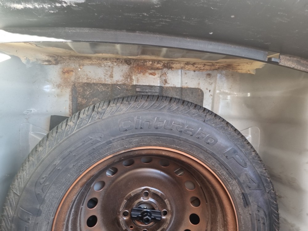 HYUNDAI HB20S 1.6 COMFORT PLUS 16V FLEX 4P AUTOMATICO