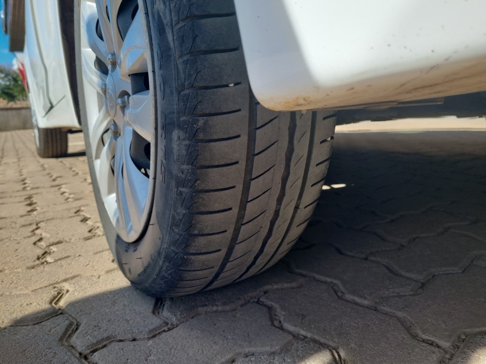 HYUNDAI HB20S 1.6 COMFORT PLUS 16V FLEX 4P AUTOMATICO