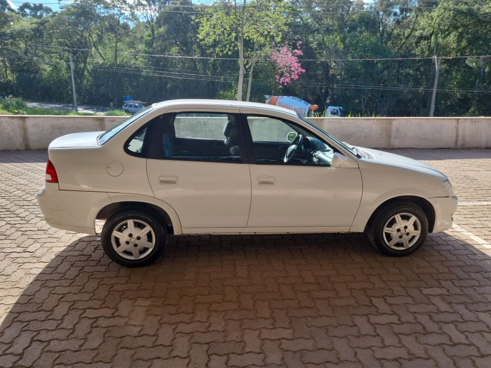 CHEVROLET CLASSIC 1.0 MPFI LS 8V FLEX 4P MANUAL