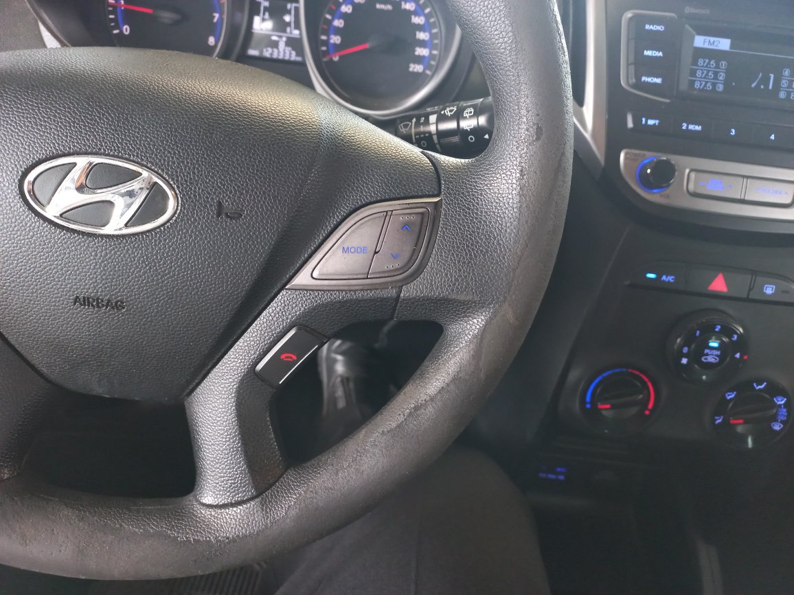 HYUNDAI HB20 1.0 COMFORT 12V FLEX 4P MANUAL