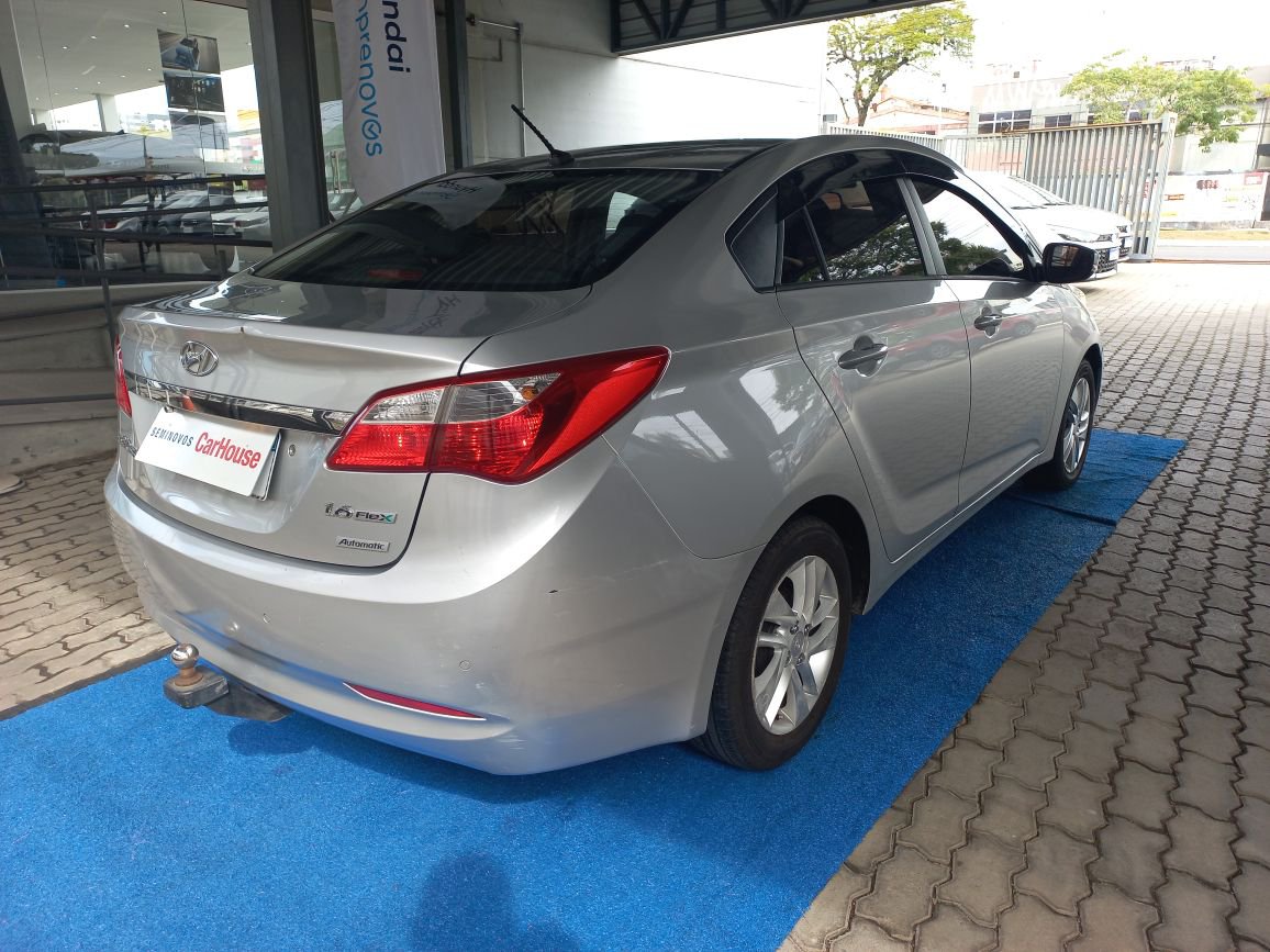 HYUNDAI HB20S 1.6 PREMIUM 16V FLEX 4P AUTOMATICO
